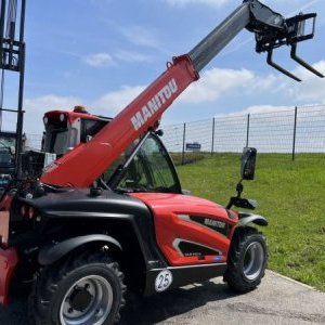 foto 1.2t/4.3m DEMO manipulátor Manitou ULM 412