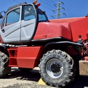 foto 25m / 4t otočný manipulátor MANITOU MRT2540