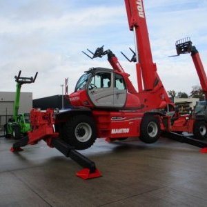 foto 32m / 5,5t manipulátor ROTO Manitou