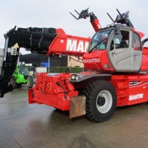 foto 32m / 5,5t manipulátor ROTO Manitou
