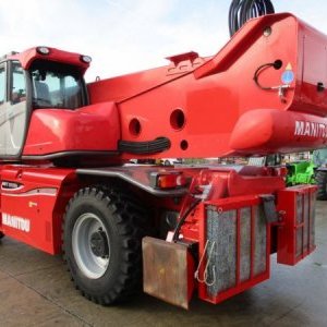 foto 32m / 5,5t manipulátor ROTO Manitou